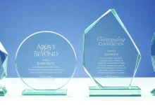 corporate-glass-awards:-a-timeless-symbol-of-excellence-and-achievement