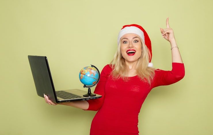 upcoming-tech-sales-2025:-how-to-avail-holiday-day-deals-in-uk